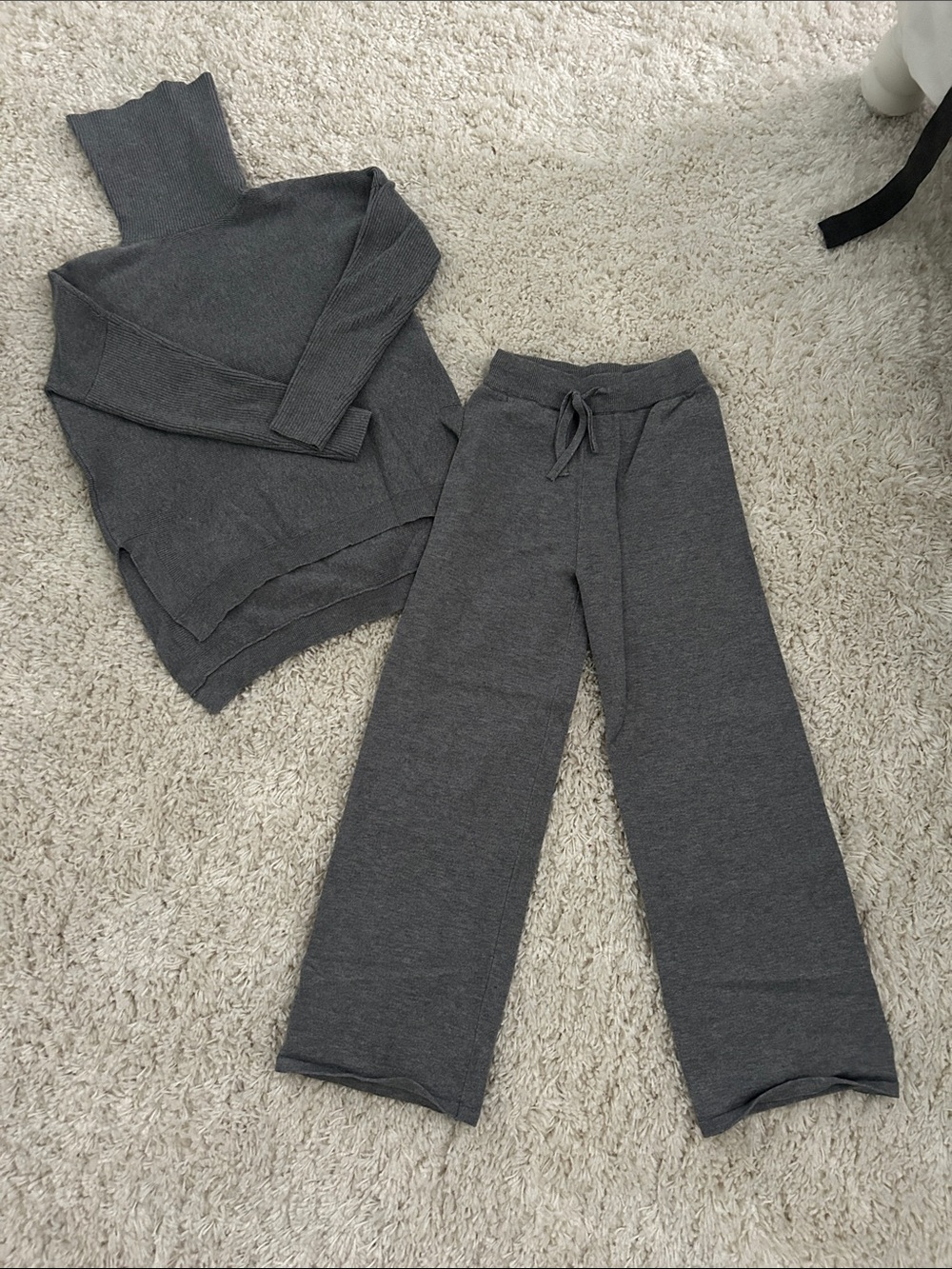Amazon Women's Wide-Leg Knit Pants - Dark Gray
